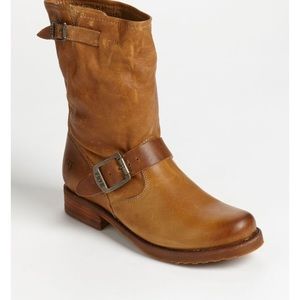Frye Veronica Short Size 7 Boots